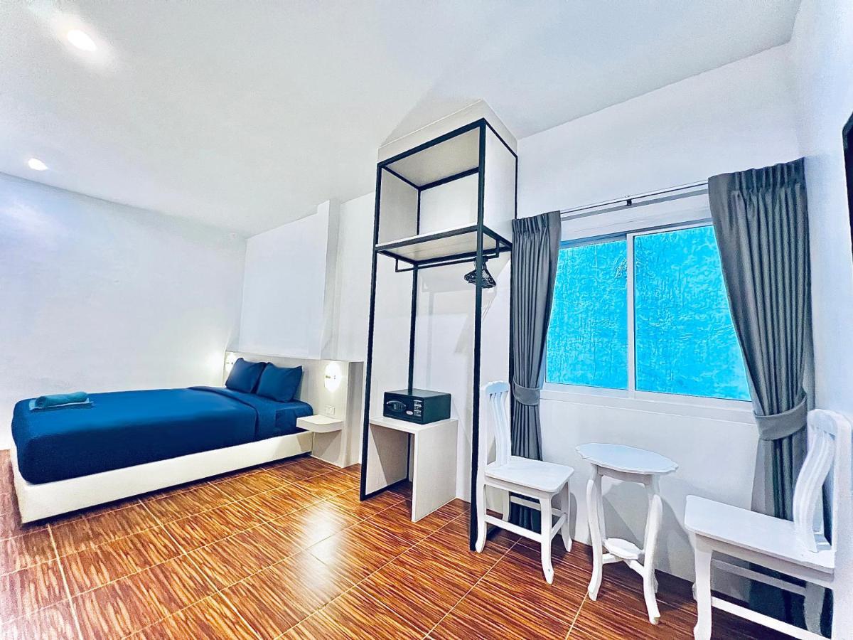 88 House Patong Hotel Exterior photo